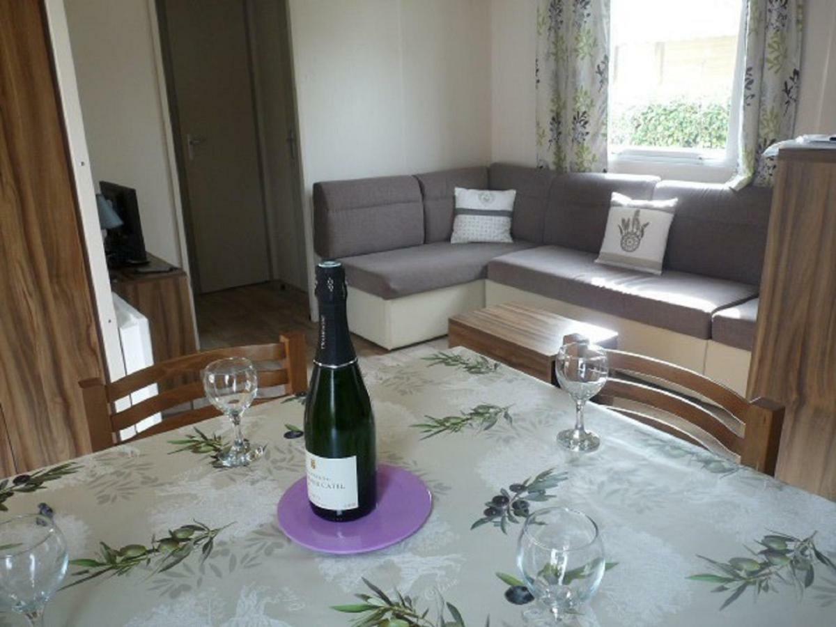 Mobile Home Ht De Gamme Climatise Dans Le Camping **** De La Reserve Gastes Buitenkant foto